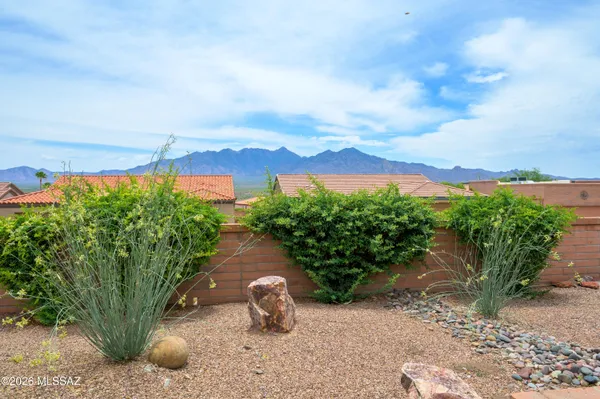 $475,000 | 4819 South Prairie Hills Drive, Green Valley, AZ 85622