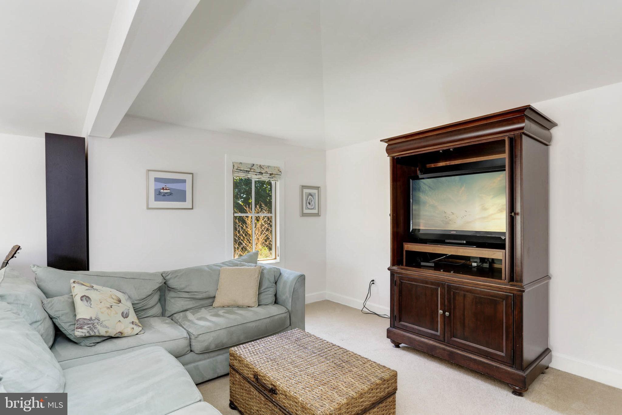 16 Decatur Avenue Annapolis, MD 21403 - Photo 62 of 78