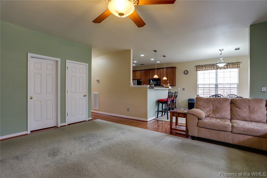 6243 Ruth Drive Gloucester, VA 23061 - Photo 9 of 32 Gallery Image 9