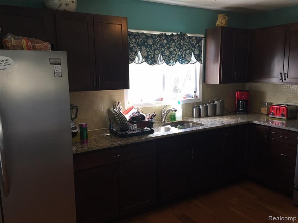 23416 Berg Road Southfield, MI 48033 - Photo 13 of 17 66.JPG