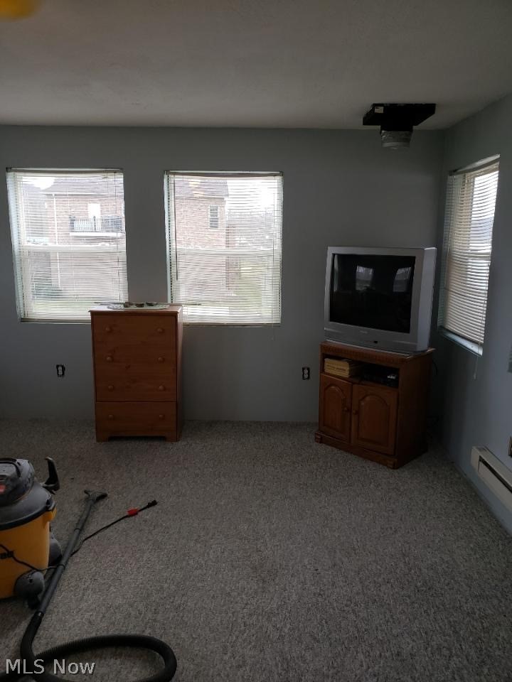 318 Powell Riverfront Road St. Marys, WV 26170 - Photo 4 of 14 Gallery Image 4