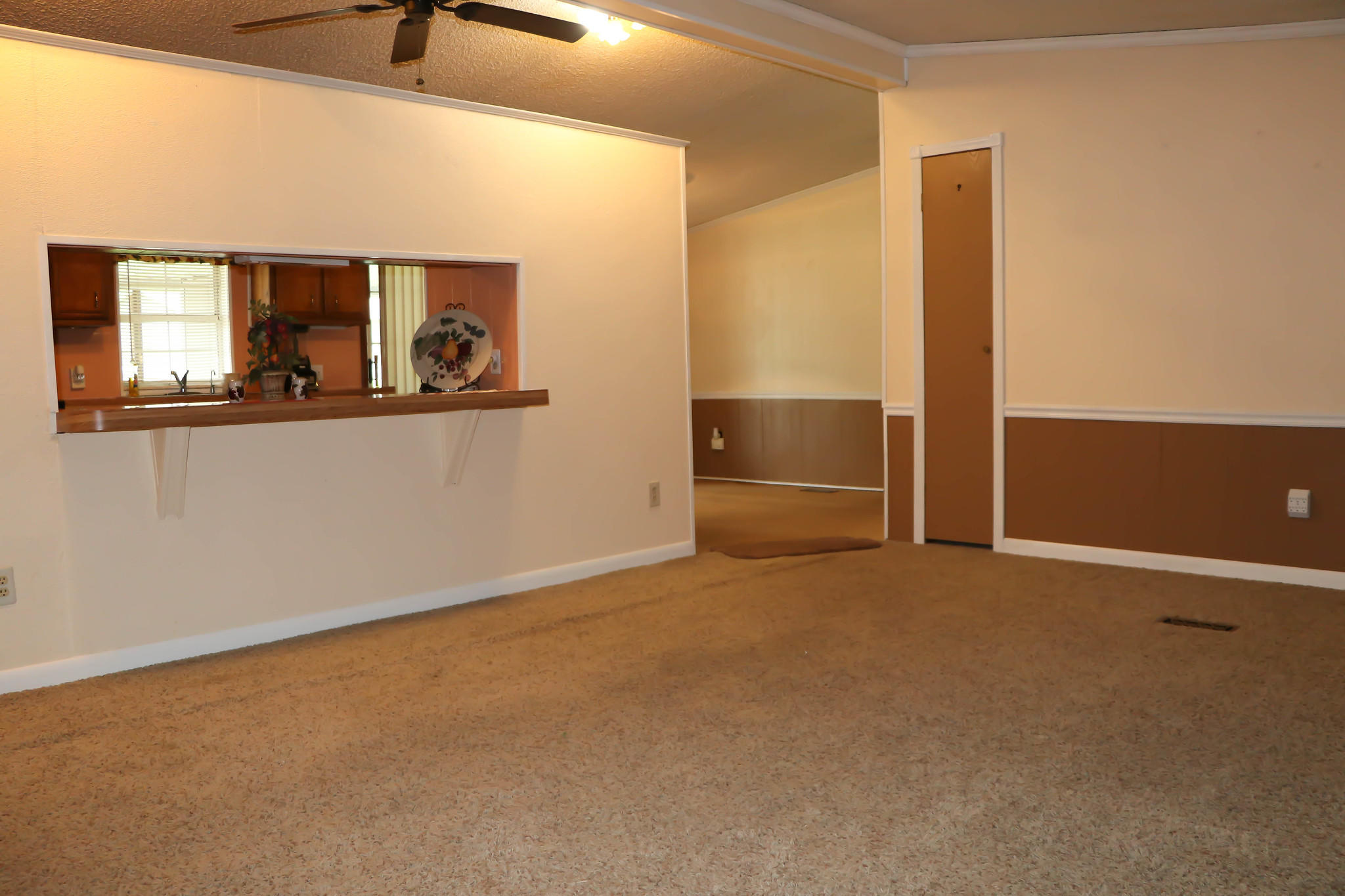 123 Pond Road Oliver Springs, TN 37840 - Photo 2 of 14 lr