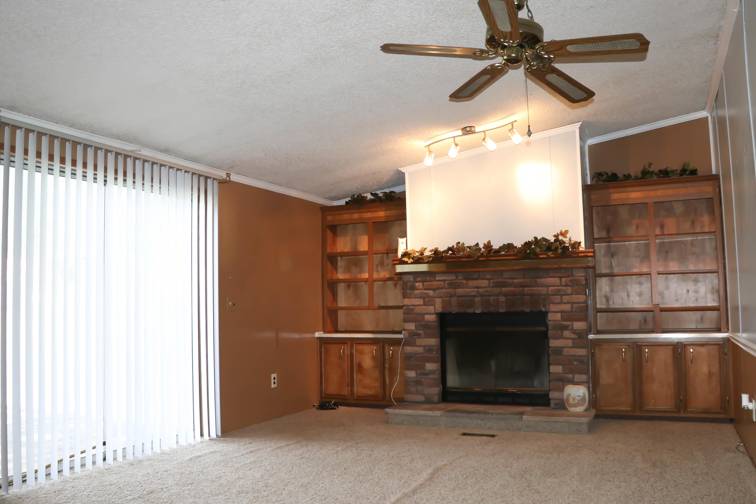 123 Pond Road Oliver Springs, TN 37840 - Photo 4 of 14 2nd LR