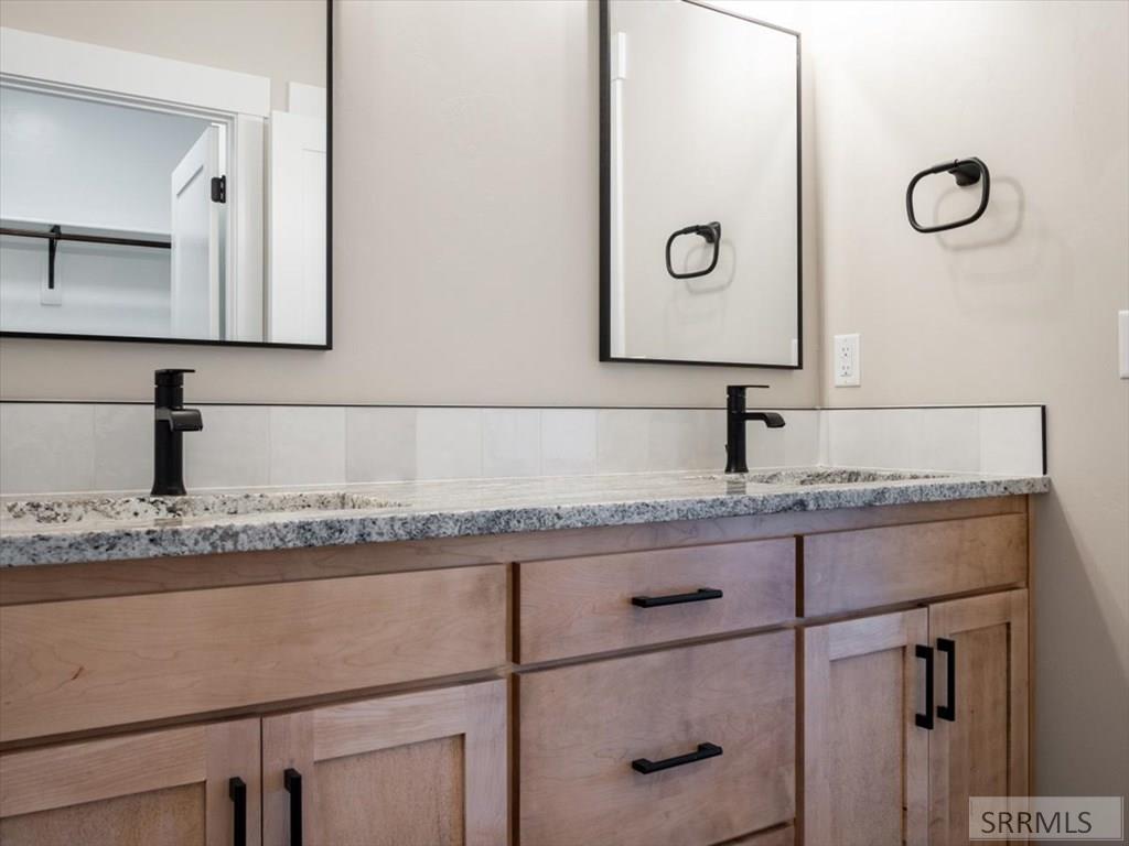 318 Lakeview Road American Falls, ID 83211 - Photo 27 of 32