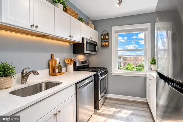 $1,850 | 9491 Fairfax Boulevard, Unit 202, Fairfax, VA 22031