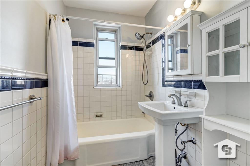 601 79th Street, Unit D3 Brooklyn, NY 11209 - Photo 6 of 9