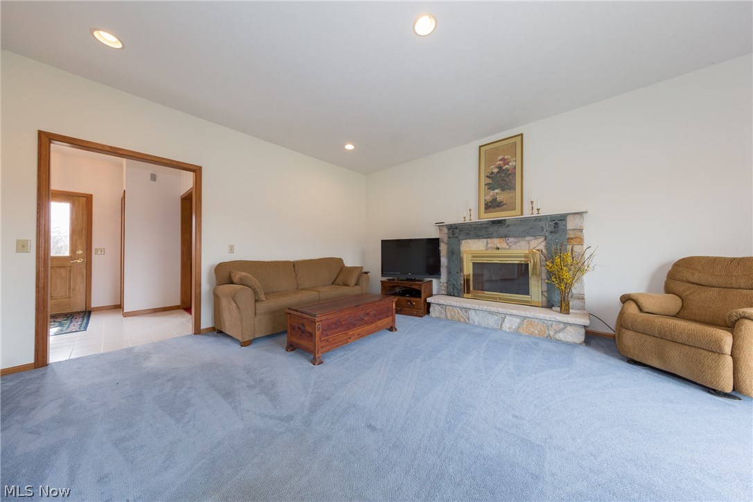 11152 Harner Road Chagrin Falls, OH 44023 - Photo 5 of 22 Gallery Image 5