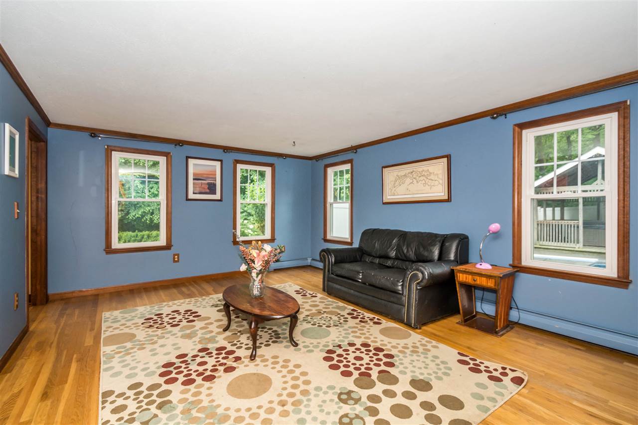 8 Freedom Hill Road Hampstead, NH 03841 - Photo 14 of 40