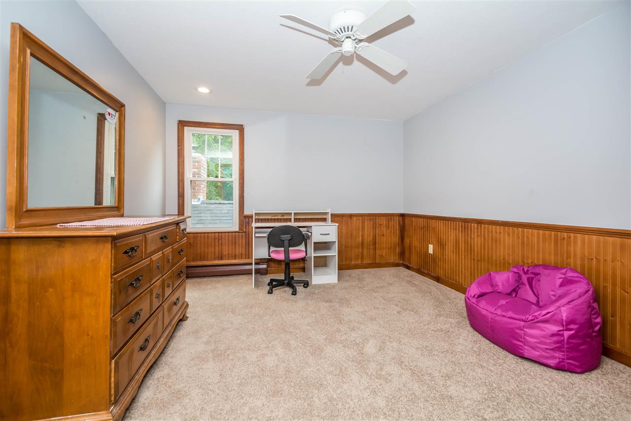8 Freedom Hill Road Hampstead, NH 03841 - Photo 21 of 40