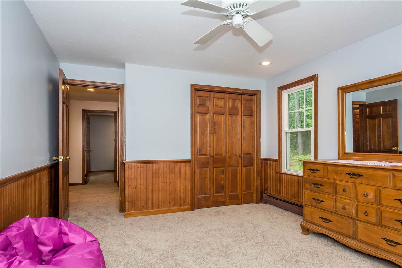 8 Freedom Hill Road Hampstead, NH 03841 - Photo 22 of 40