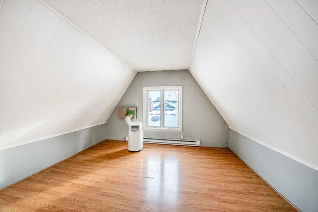 $5,000 | 1721 Humboldt Avenue South, Unit 2 3, Minneapolis, MN 55403