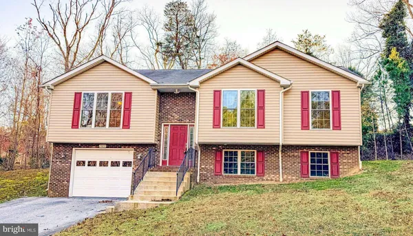 $2,500 | 23053 Gunston Drive, Lexington Park, MD 20653