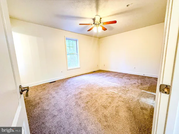 $2,500 | 23053 Gunston Drive, Lexington Park, MD 20653