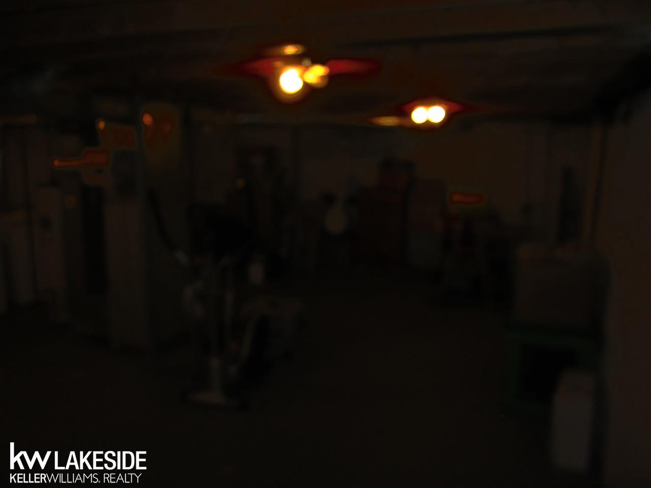 4670 Howland Road Almont, MI 48003 - Photo 16 of 24 31326475-15.JPG
