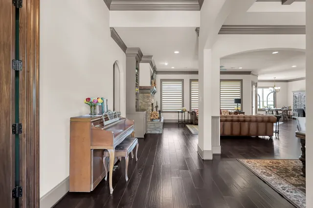 $544,000 | 2404 Bramlet Drive, Conroe, TX 77304