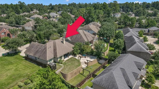 $544,000 | 2404 Bramlet Drive, Conroe, TX 77304