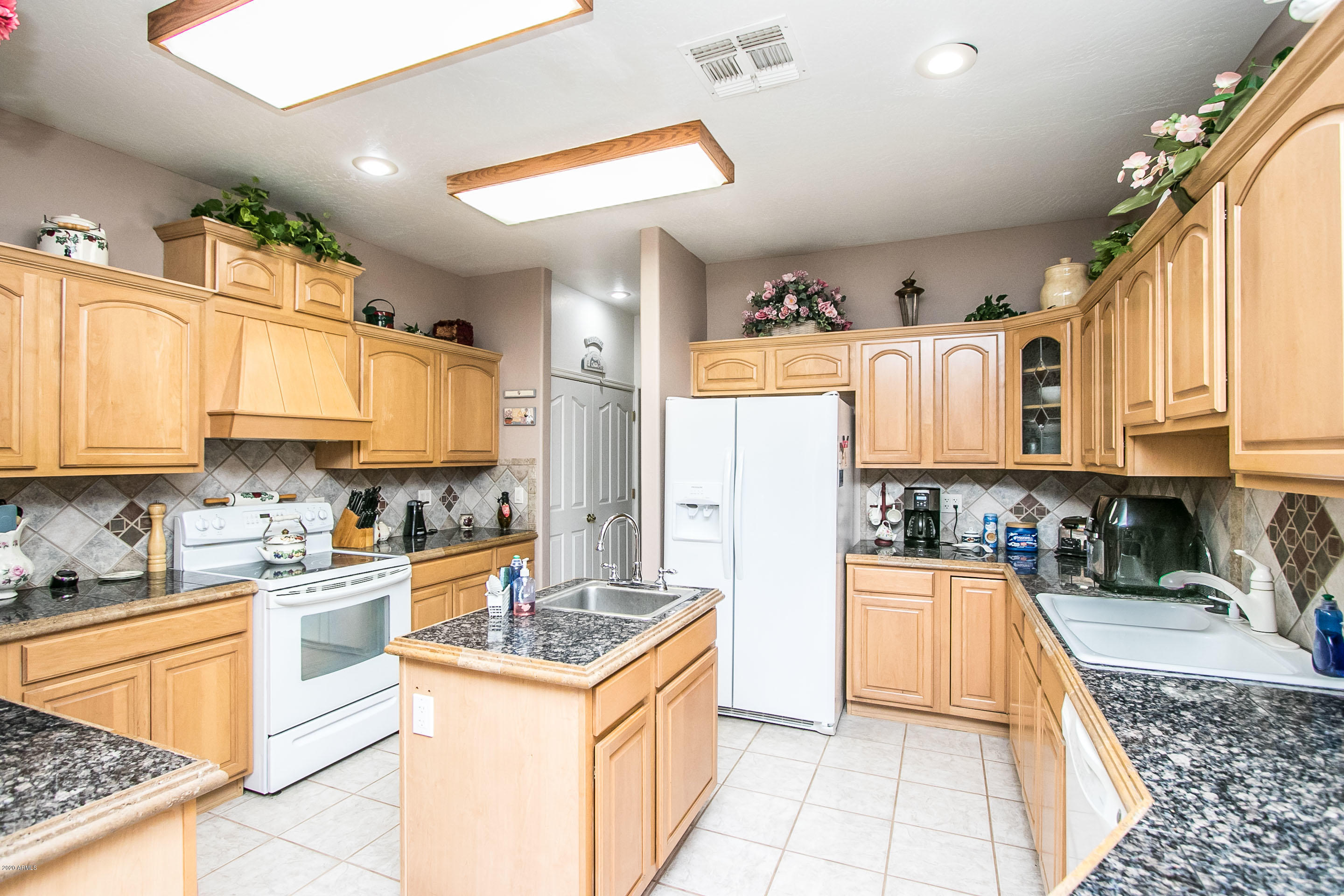 123 East Ridgecrest Road Phoenix, AZ 85086 - Photo 12 of 31 Ridgecrest Dr-13