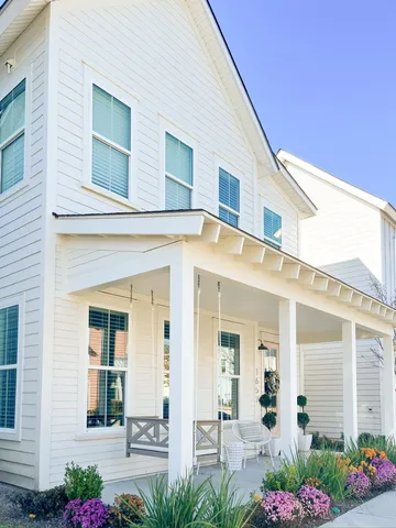 $598,800 | 1657 Indy Drive, North Charleston, SC 29405