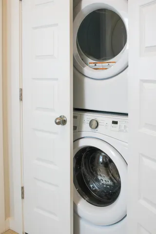 $598,800 | 1657 Indy Drive, North Charleston, SC 29405