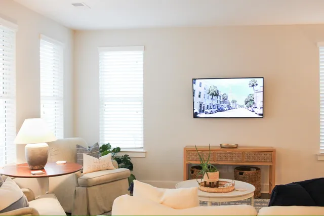 $598,800 | 1657 Indy Drive, North Charleston, SC 29405