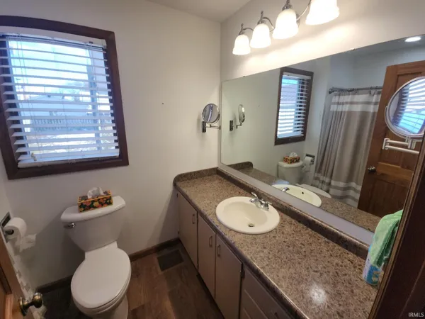 $189,000 | 112 East Beckley Street, Royal Center, IN 46978