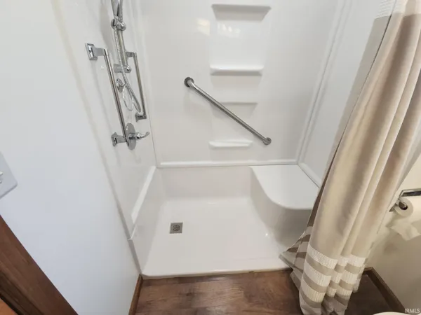 $189,000 | 112 East Beckley Street, Royal Center, IN 46978