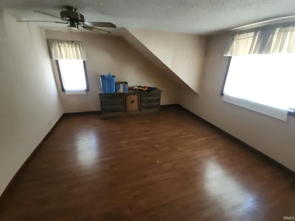 $189,000 | 112 East Beckley Street, Royal Center, IN 46978