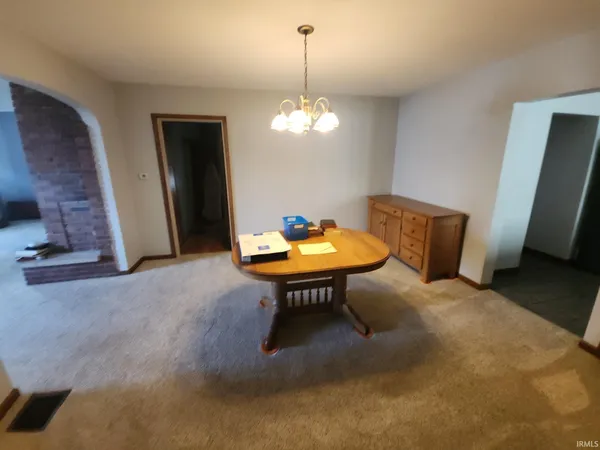 $189,000 | 112 East Beckley Street, Royal Center, IN 46978