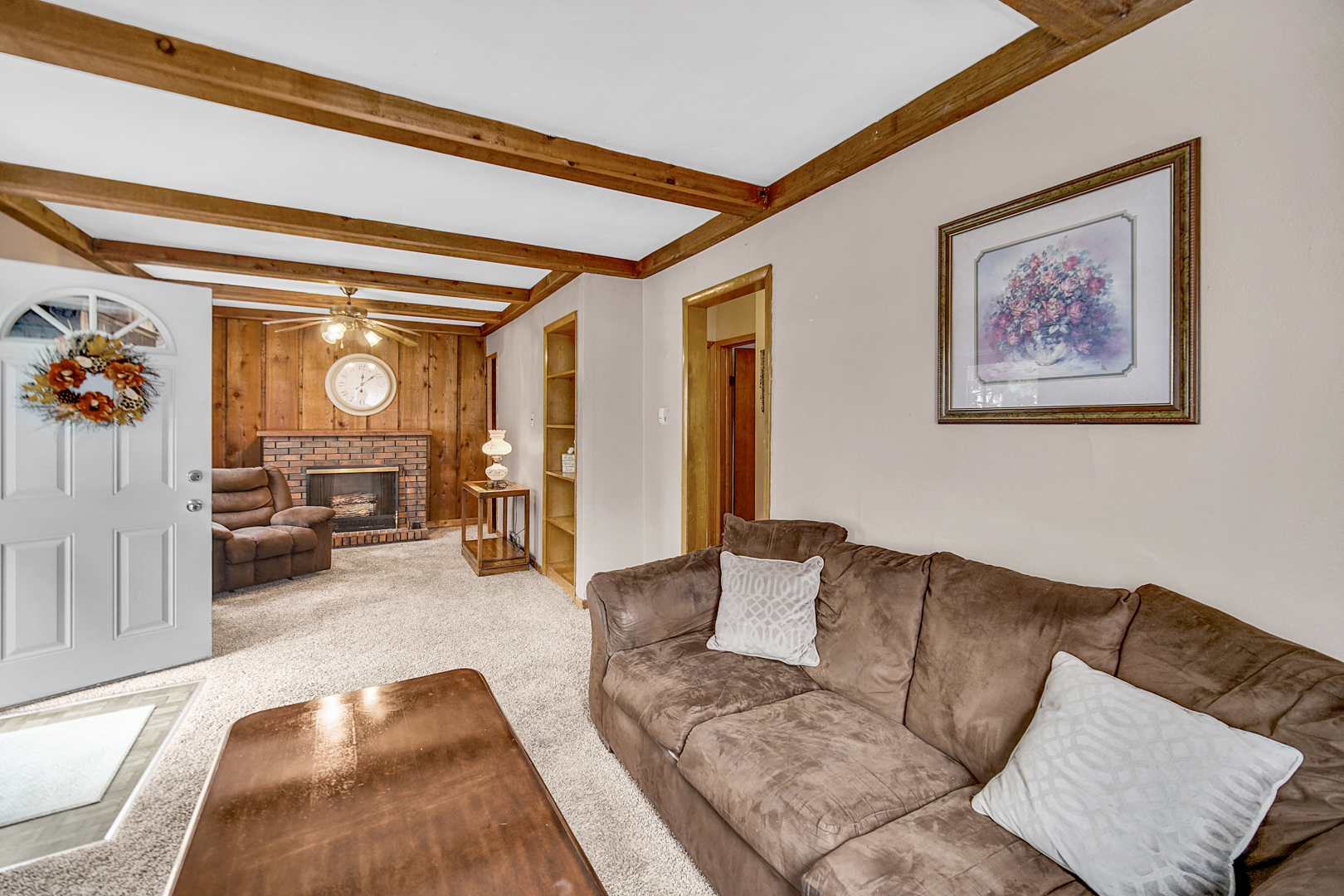 1453 Shell Street Hammond, IN 46320 - Photo 3 of 23 a living room with furniture and a large window