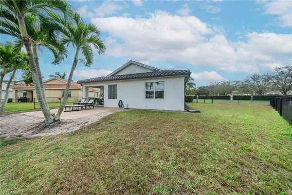 $575,000 | 9730 Springlake Circle, Estero, FL 33928
