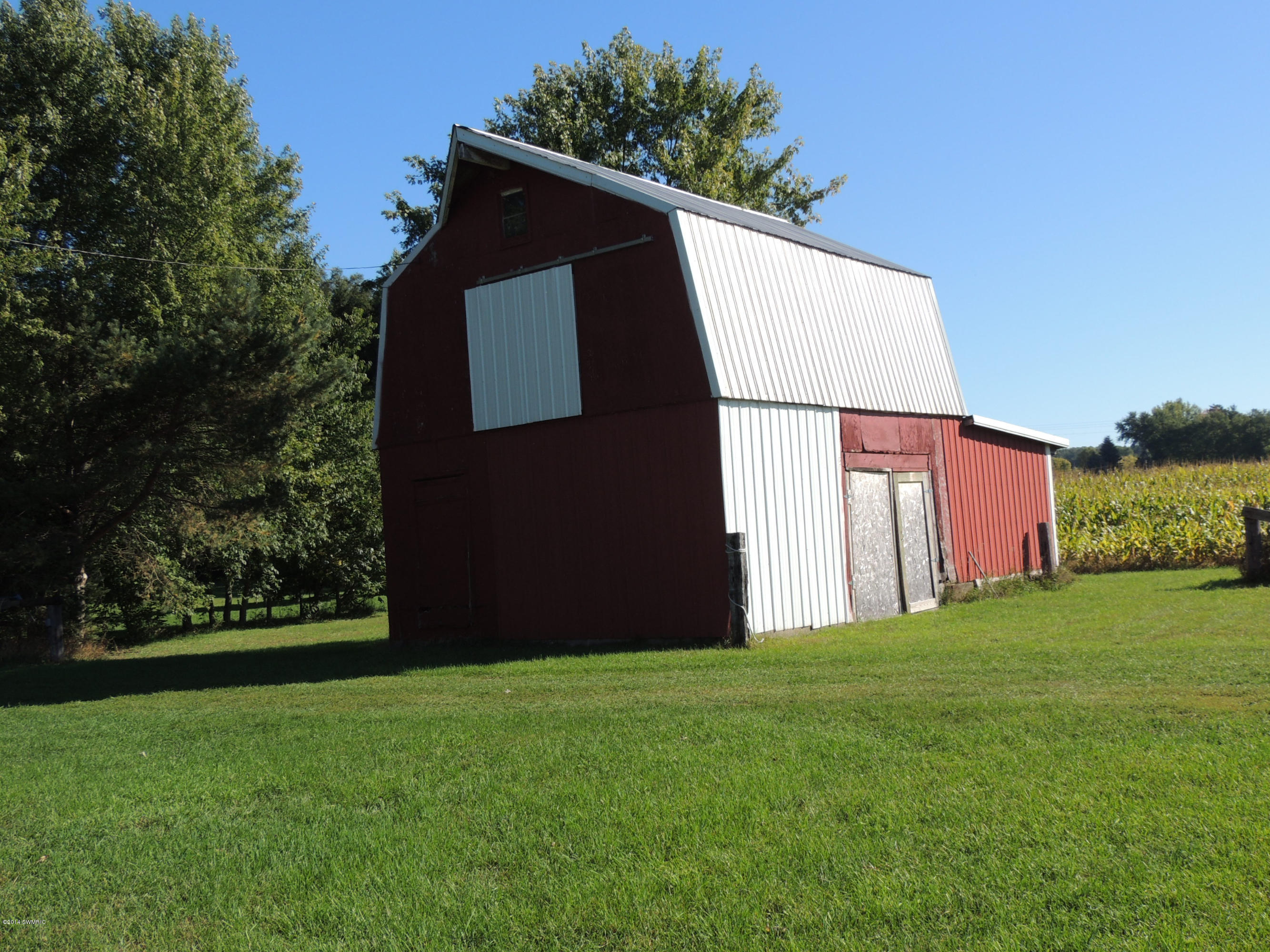 2277 East Garfield Road New Era, MI 49446 - Photo 15 of 20 204