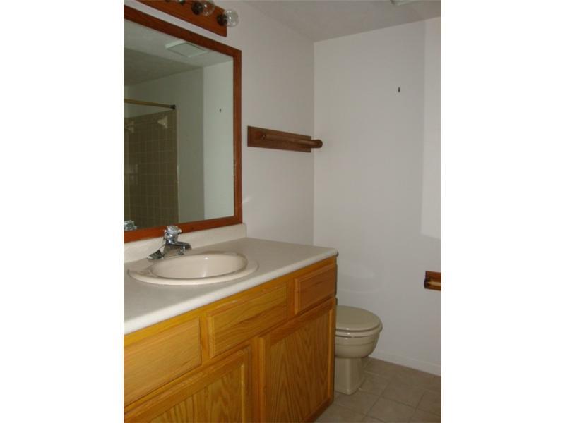 5230 Hawks Point Road, Unit 90 Indianapolis, IN 46226 - Photo 21 of 24 Gallery Image 21