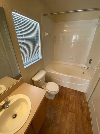 $2,075 | 513 Lindsay Anne Court, Plant City, FL 33563