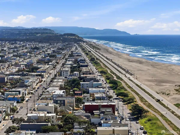 $1,495,000 | 4437-4439 Kirkham Street, San Francisco, CA 94122