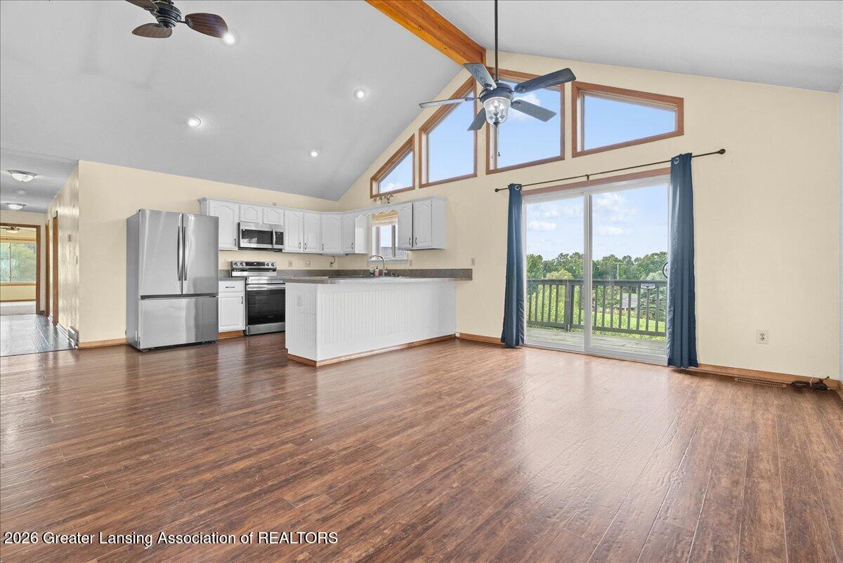 2104 Maurer Road Charlotte, MI 48813 - Photo 17 of 52 30-Media Jett -28