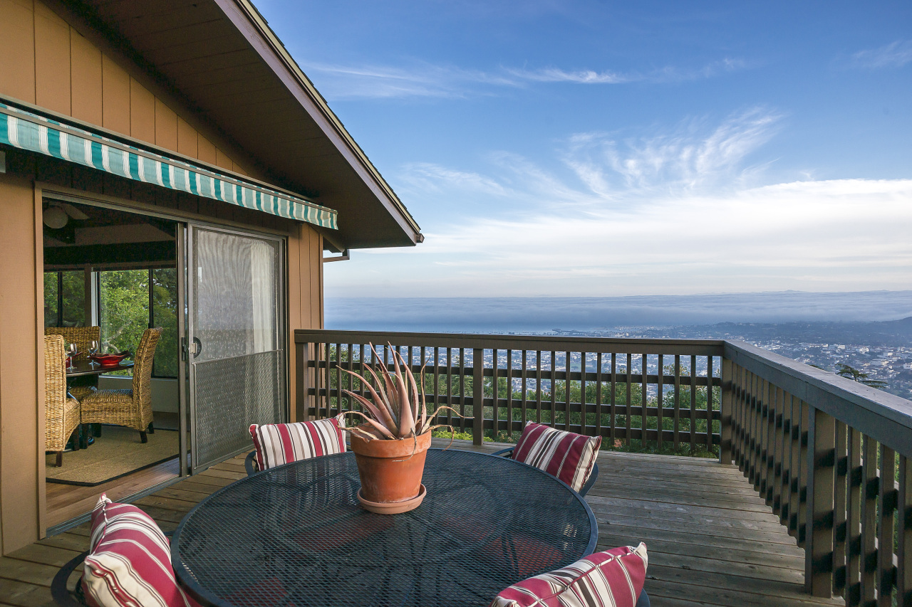 1500 Franceschi Road Santa Barbara, CA 93103 - Photo 4 of 18 a outdoor view with a sitting space