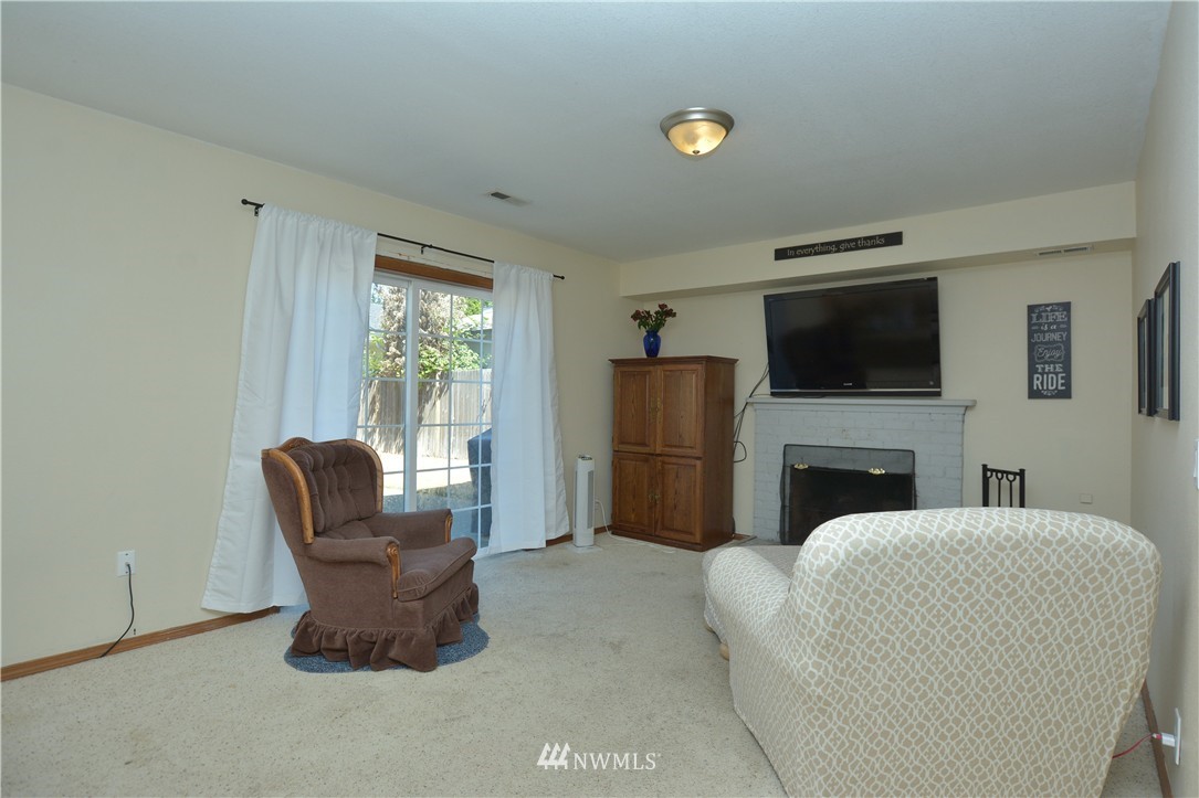 1403 225th Street Southwest Bothell, WA 98021 - Photo 16 of 21