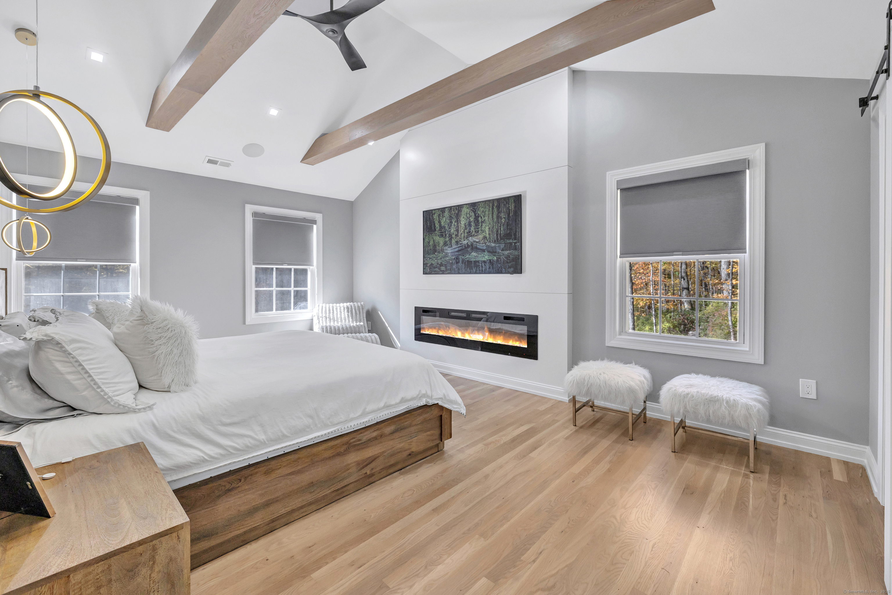 6680 Main Street Trumbull, CT 06611 - Photo 18 of 40 a living room with furniture and a large window