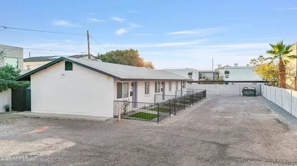 $1,550 | 3110 North 37th Street, Unit 6, Phoenix, AZ 85018