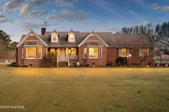 $400,000 | 2771 H C Turner Road, Pink Hill, NC 28572