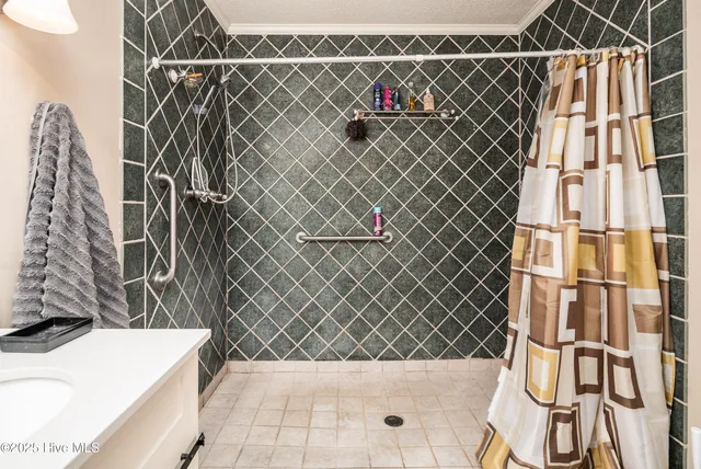 $400,000 | 2771 H C Turner Road, Pink Hill, NC 28572