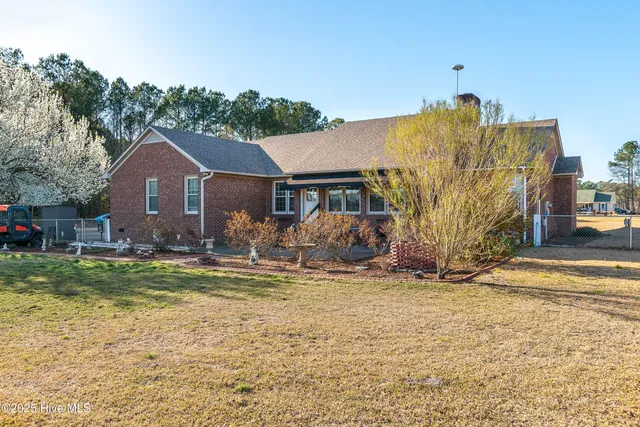 $400,000 | 2771 H C Turner Road, Pink Hill, NC 28572