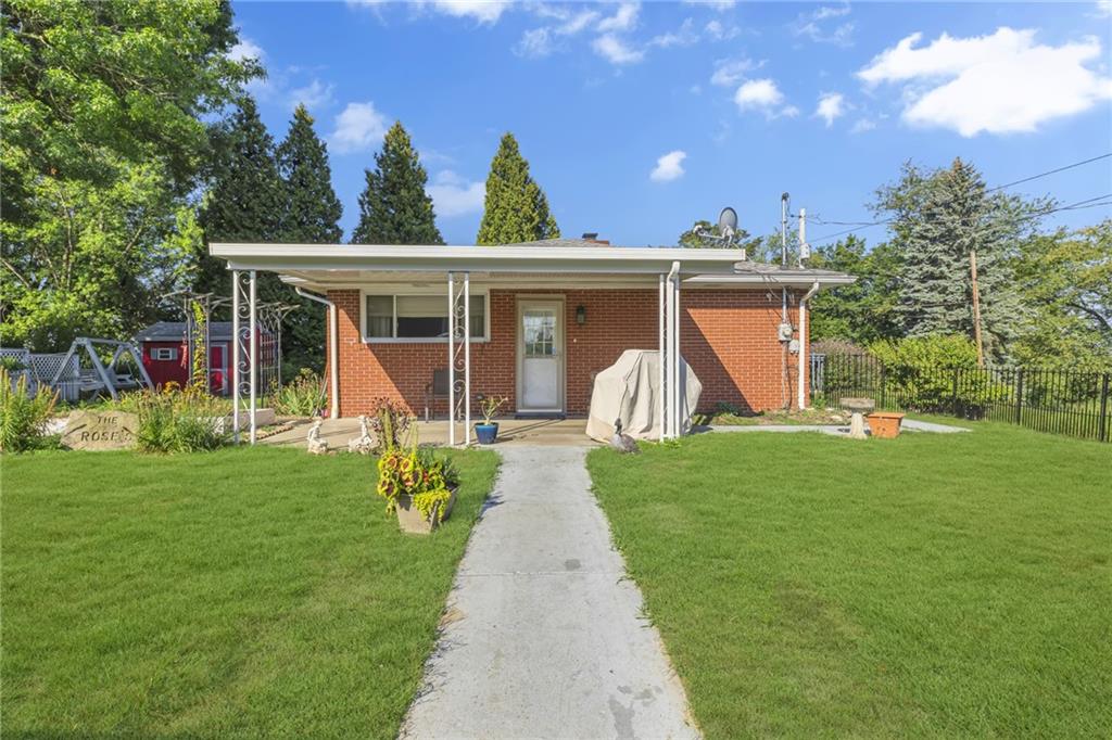 602 Circle Drive Rochester, PA 15074 - Photo 26 of 28 a view of a house with backyard