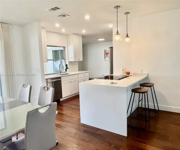 $4,700 | 8 Tam O Shanter Lane, Boca Raton, FL 33431