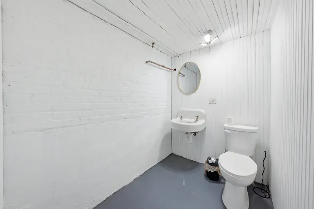 $319,900 | 1610 South 50th Avenue, Cicero, IL 60804