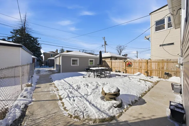 $319,900 | 1610 South 50th Avenue, Cicero, IL 60804