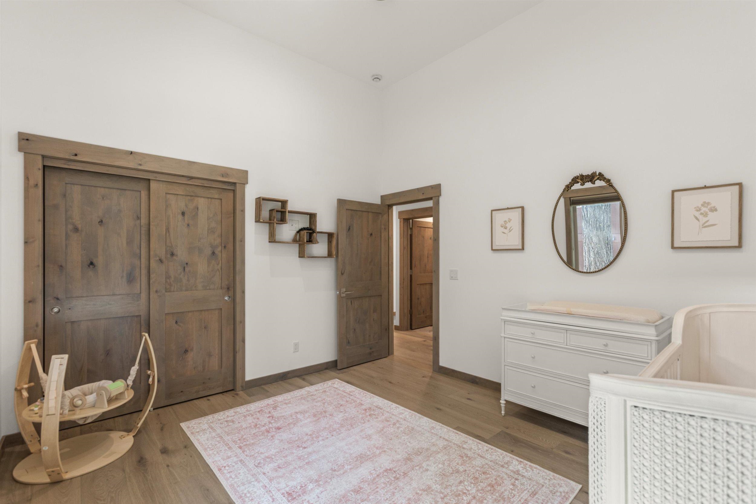 13345 Ski View Loop Truckee, CA 96161 - Photo 18 of 28
