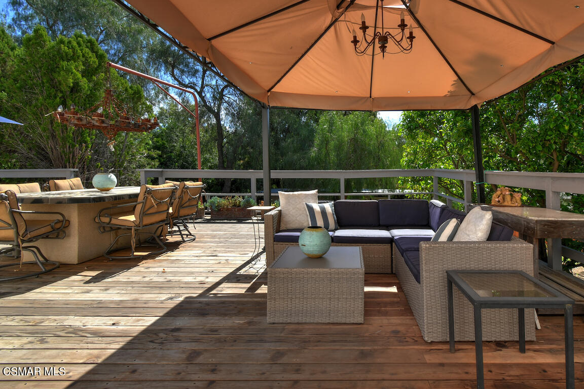 5342 Lewis Road Agoura Hills, CA 91301 - Photo 38 of 80 Gorgeous space