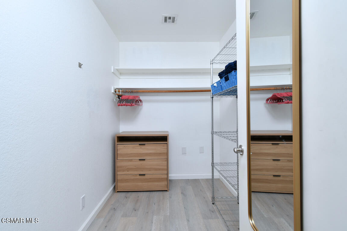 5342 Lewis Road Agoura Hills, CA 91301 - Photo 68 of 80 Guest walk-in closet