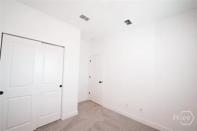 $2,450 | 108 Kingswood Circle, Bloomingdale, GA 31302